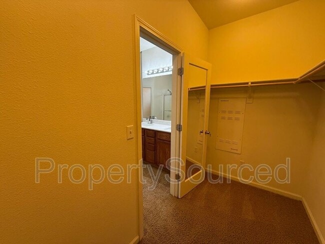 Building Photo - 17340 Ferndale St