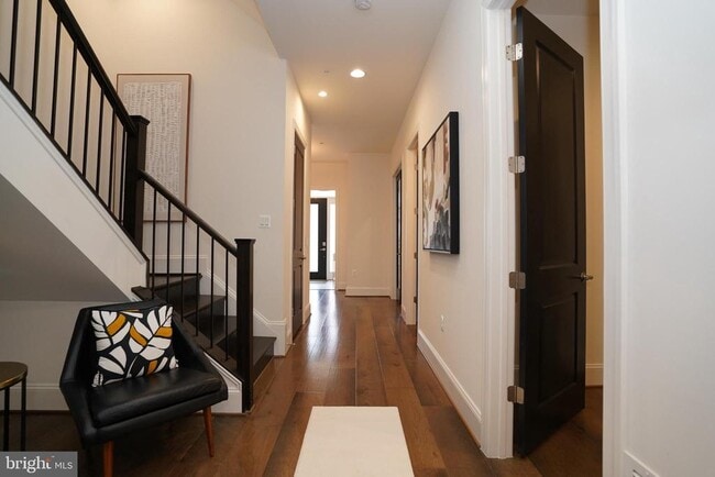 Building Photo - 44655 Provincetown Dr