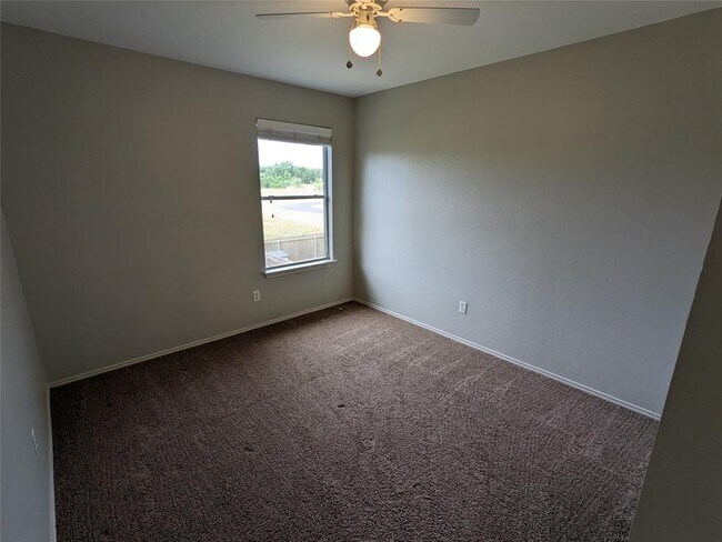 Building Photo - 4409 Hoffman Dr