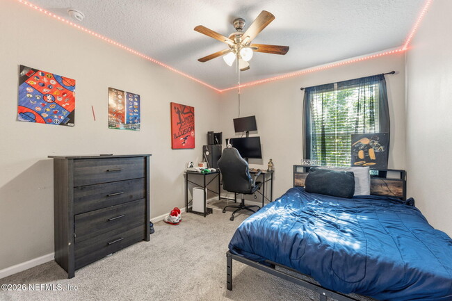 Building Photo - 16315 Hunters Hollow Trail