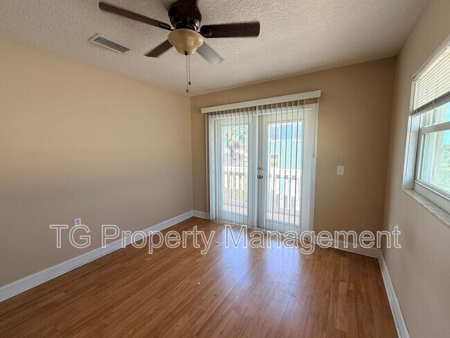 Building Photo - 342 Tarpon Ave