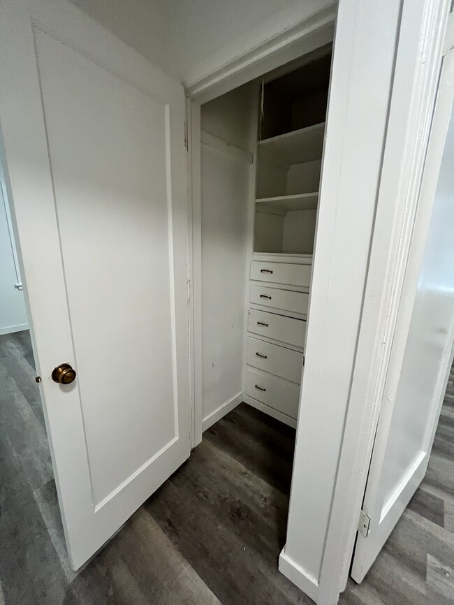 Building Photo - 1 Bed/1 Bath close to BYU