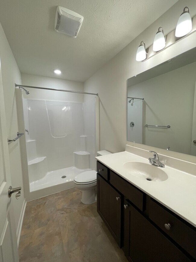 Building Photo - 2875 Congers Creek Rd