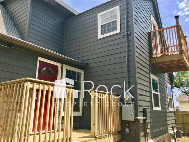 Building Photo - Remodeled Historic Home Near the Capitol, Uptown, Midtown and Paseo districts