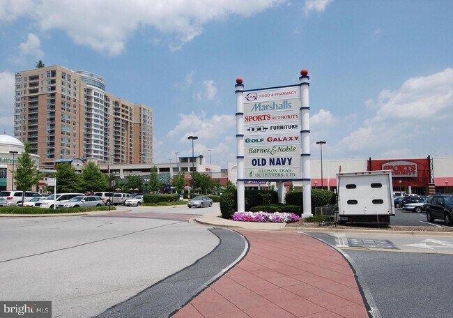 Giant Foods - 11801 Rockville Pike