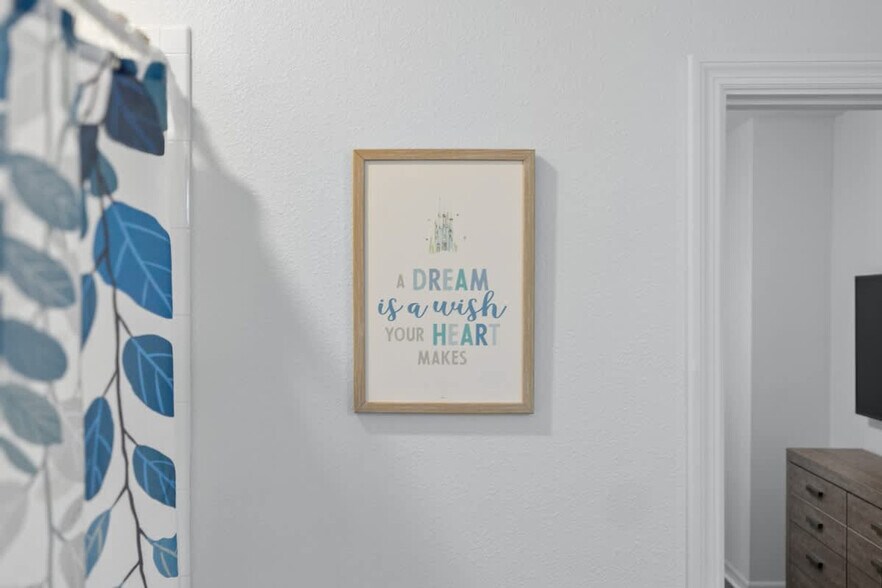 Building Photo - 3210 Gold Ln