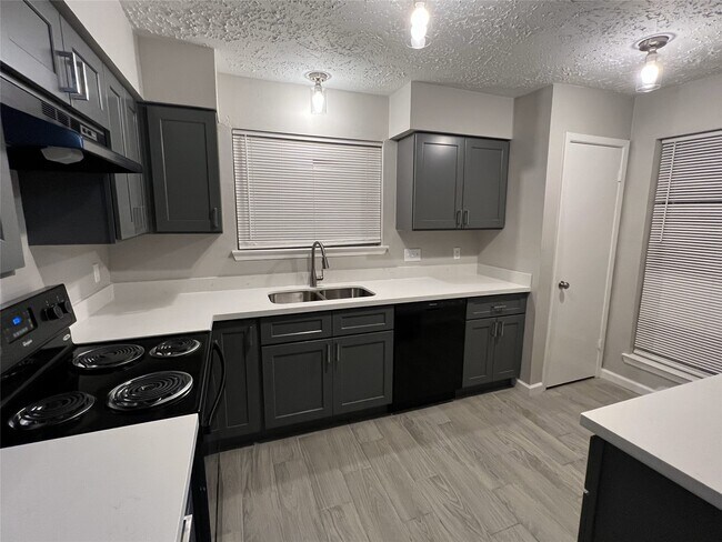 Building Photo - 3611 Macon Pl Ct