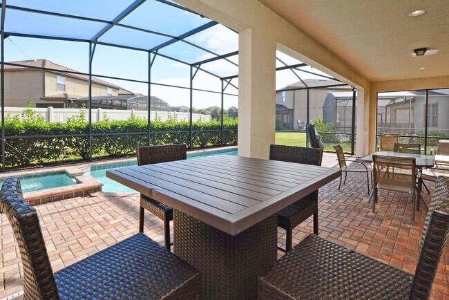 Building Photo - 2117 Malta Terrace