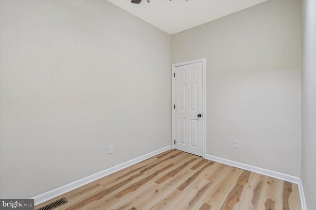 Building Photo - 705 N Milton Ave