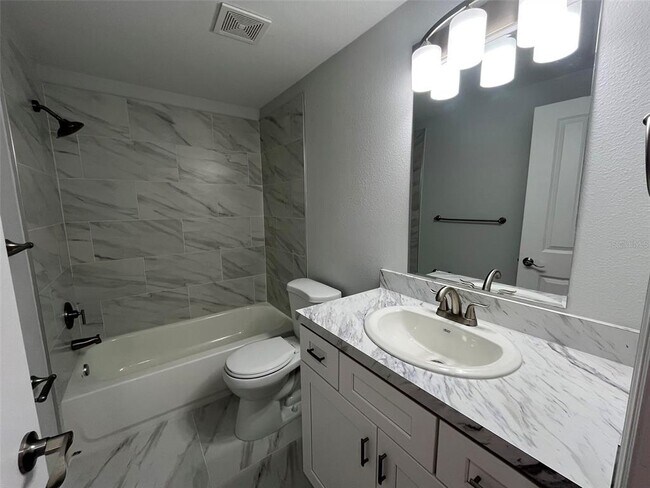 Building Photo - 4365 Wynkoop Cir