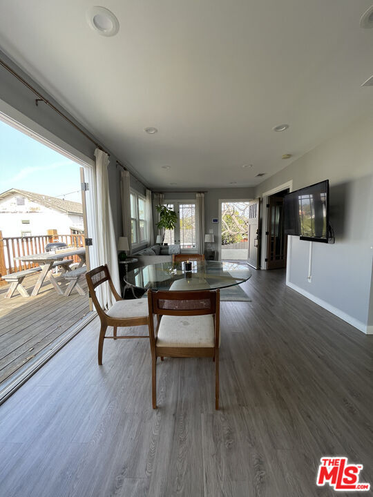 Building Photo - 1130 Laveta Terrace