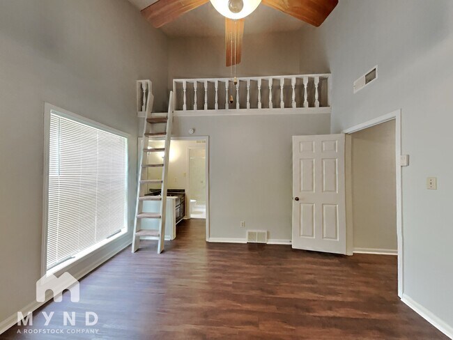 Building Photo - 169 Mysen Cir