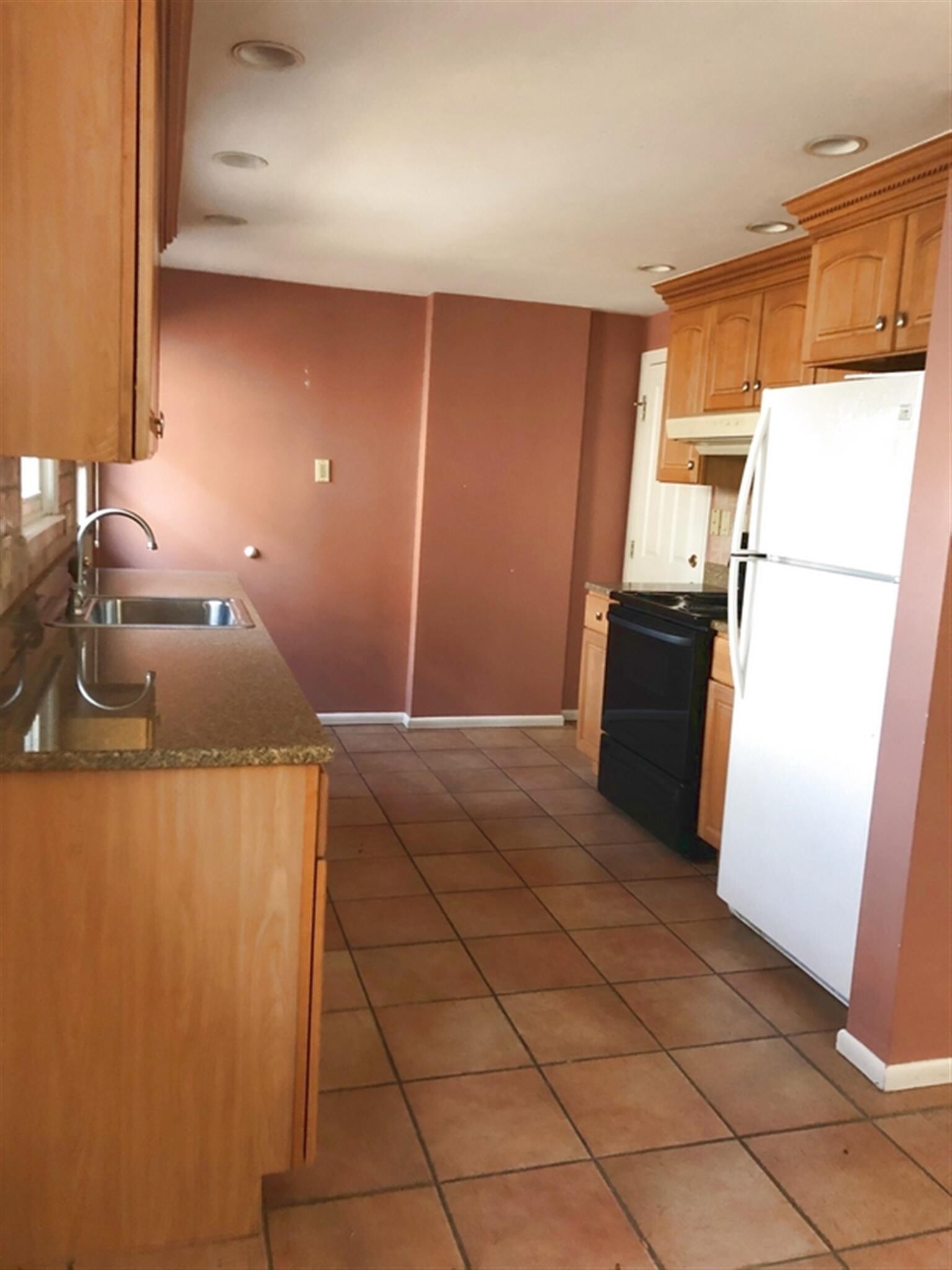 Building Photo - 88 North St