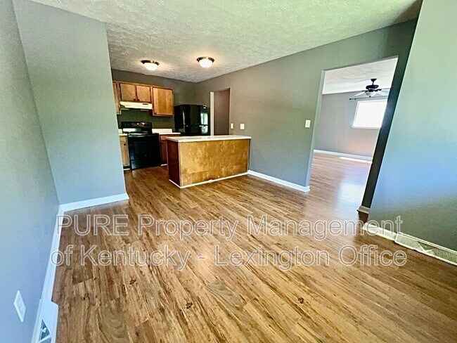 Building Photo - 3628 Bold Bidder Dr