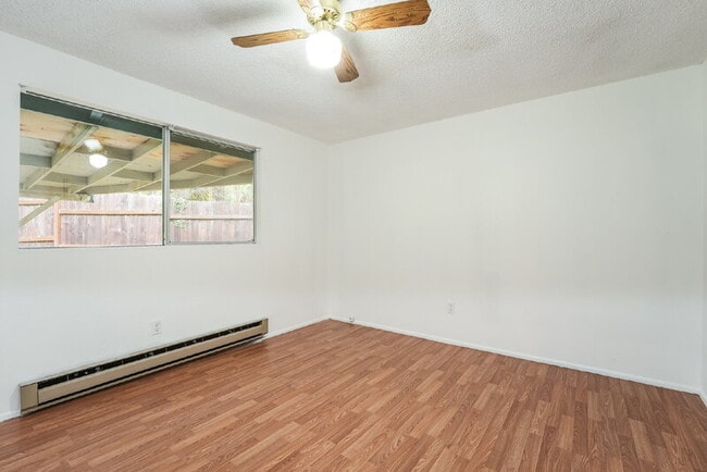 Building Photo - 6825 180th St SE