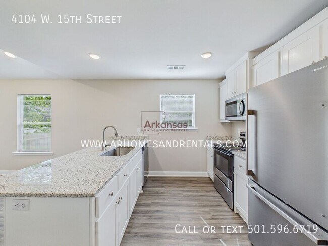 Building Photo - 4104 W 15th St