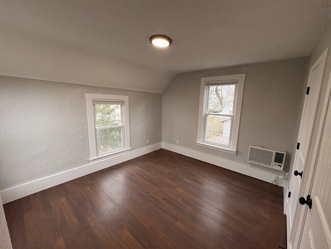 Building Photo - 3438 Greenwood Blvd