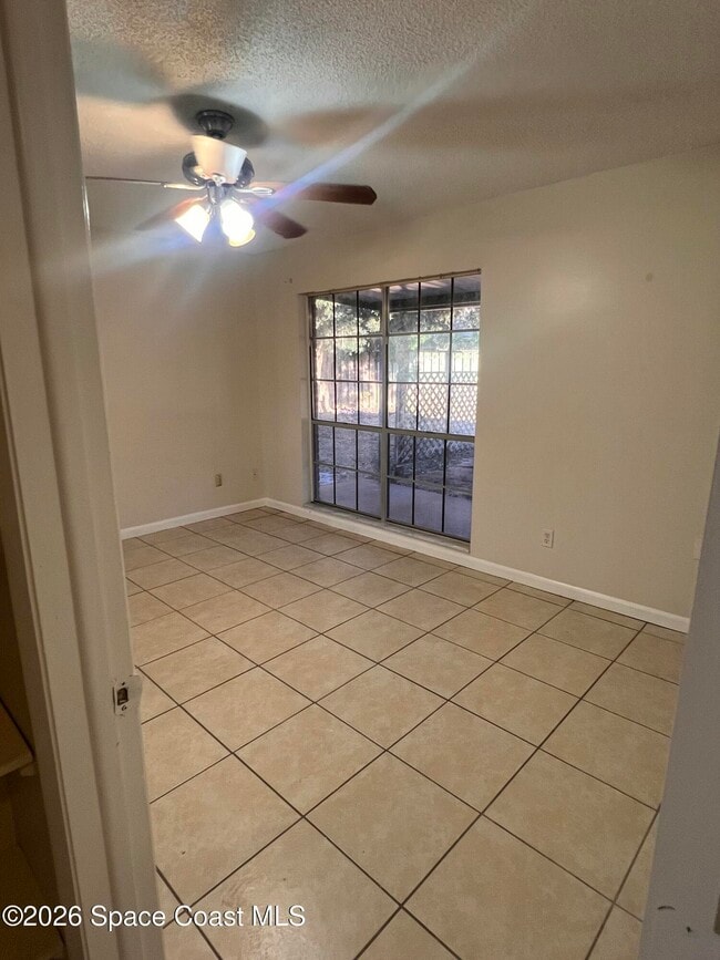 Building Photo - 666 John Hancock Ln