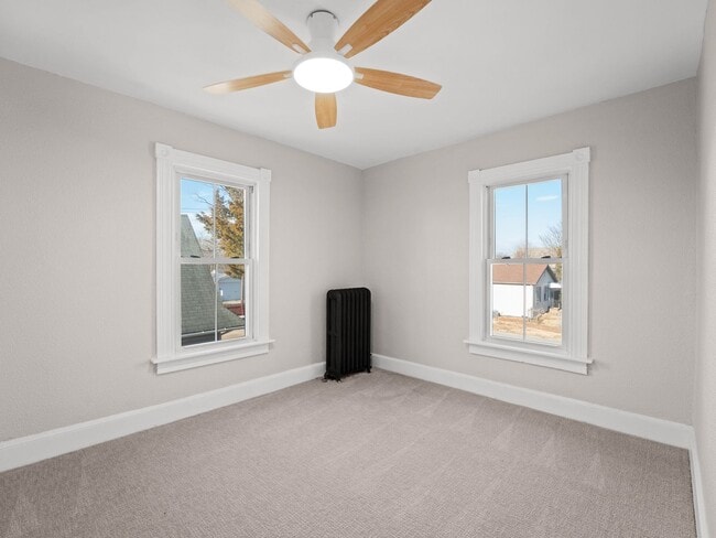 Building Photo - Spacious 5-Bedroom Rental with Backyard & Basement in Millville