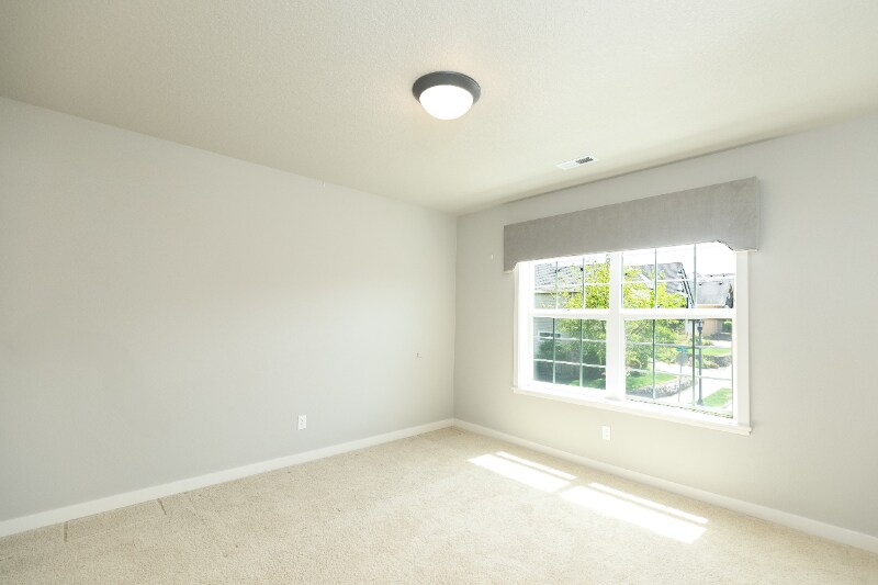 Building Photo - 13435 NW Payne Dr