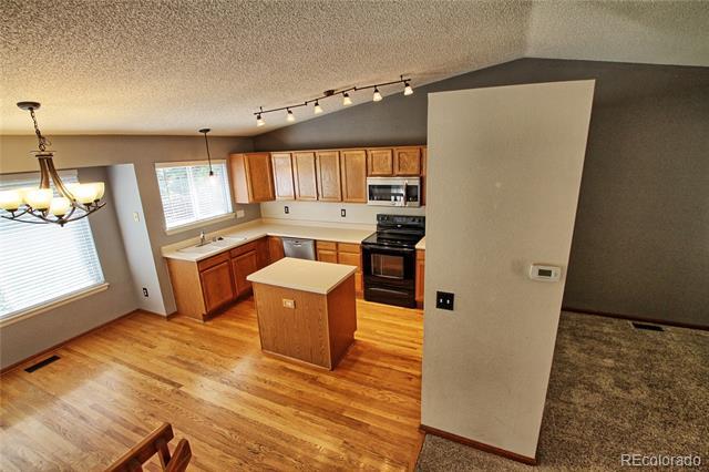 Building Photo - 10732 Kimball St