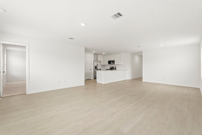 Building Photo - 17334 Glacier Frst Ln
