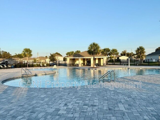 Building Photo - 3807 Whitney Wy