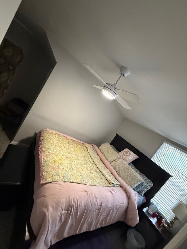 Building Photo - 2915 N 54th St