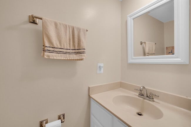 Building Photo - 4800 Bradley Blvd