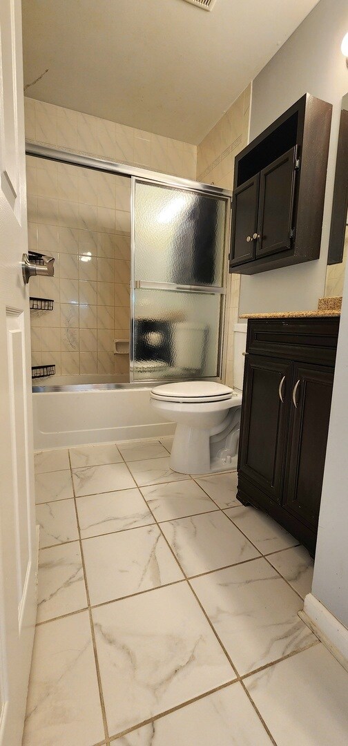 Building Photo - 2155 Abbeywood Ct