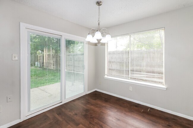 Building Photo - 7506 Tetela Dr