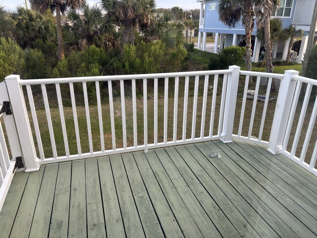 Building Photo - 10 Flagler Dr
