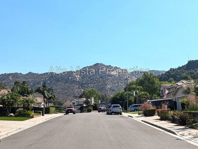 Building Photo - 1204 Rocky Point Way