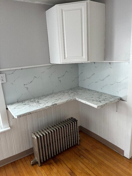 Eat in Kitchen/Breakfast Nook - 541 Salmon River Rd