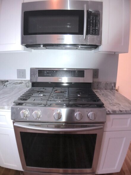 Building Photo - 20 Washburn Ave