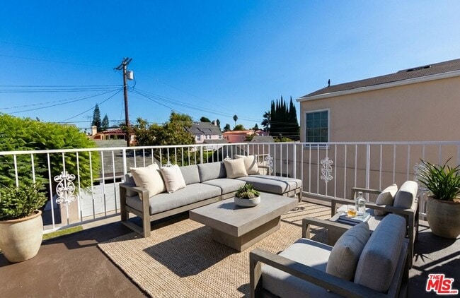 Building Photo - 3986 Hepburn Ave