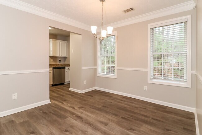 Building Photo - 2394 Oakland Spring Dr