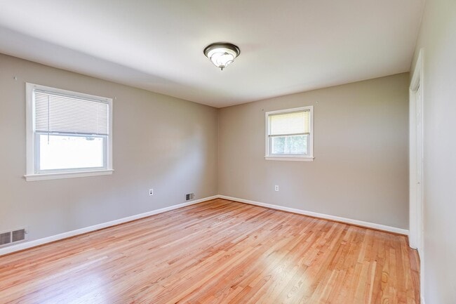 Building Photo - 11901 Bizet Ct