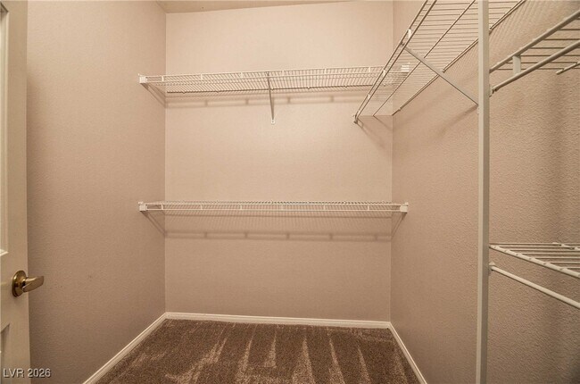 Building Photo - 2050 W Warm Springs Rd