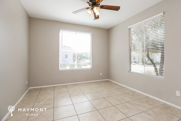 Building Photo - 17736 W Mandalay Ln