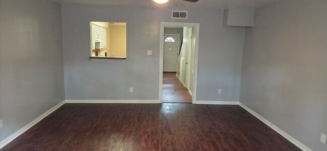 Building Photo - 5217 Arboles Dr