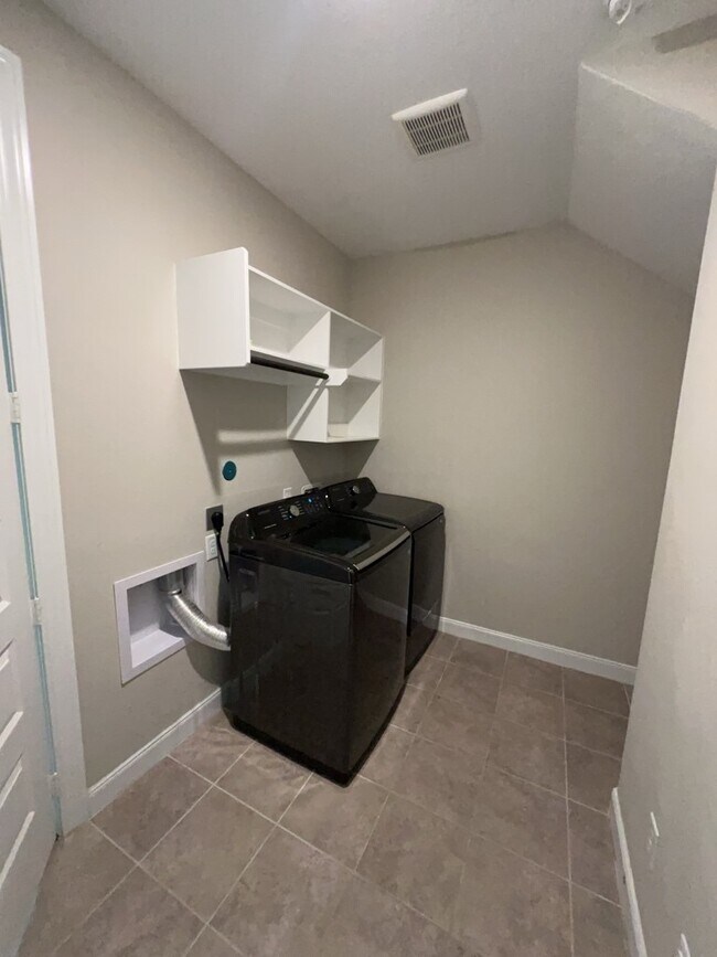 Building Photo - 24715 Gracefield Haven Ln