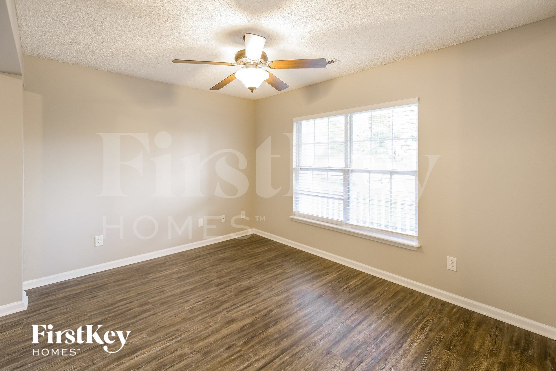 Building Photo - 5102 Torrey Ln