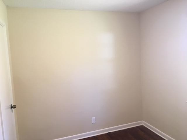 Building Photo - 2401 Hilltop Dr
