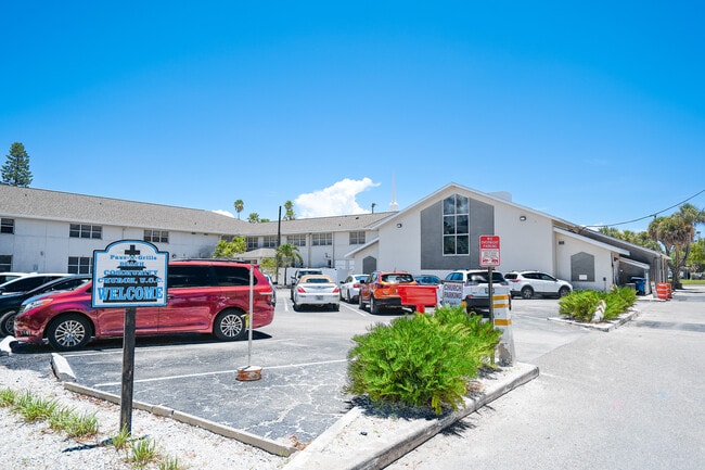 Building Photo - 1701 Gulf Way