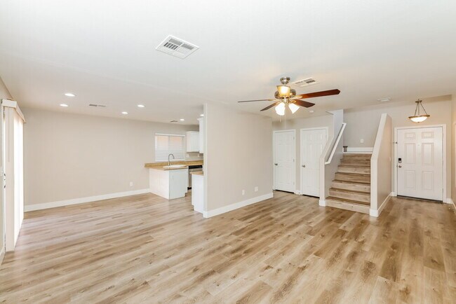 Building Photo - 8064 Torremolinos Ave