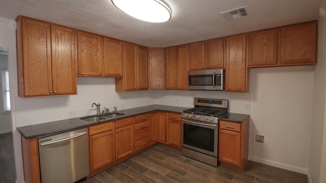 Building Photo - 1715 N Midwest Blvd