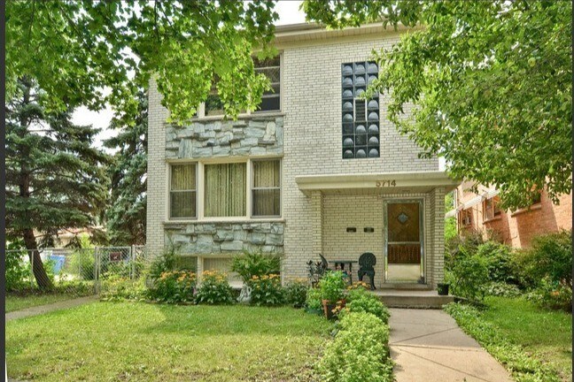 Building Photo - 5714 N Lowell Ave