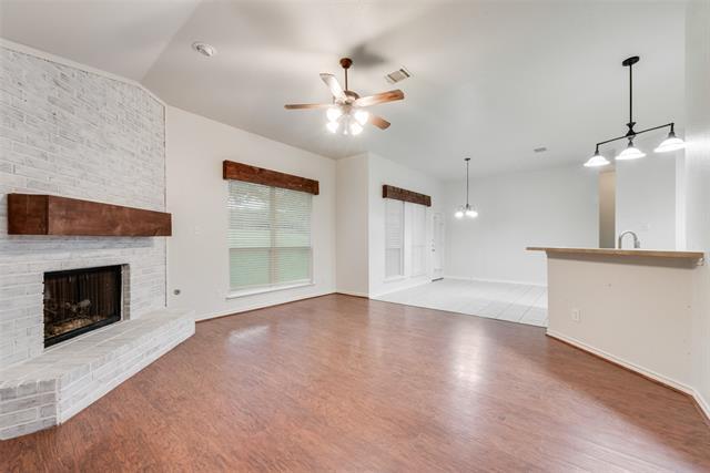 Building Photo - 2760 Beacon Hill Dr