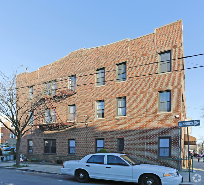 Building Photo - 6324 Forest Ave